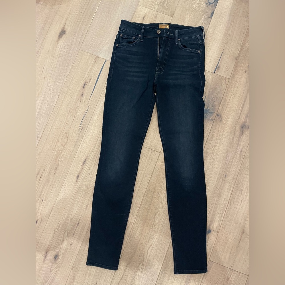 Mother high rise the looker size 26